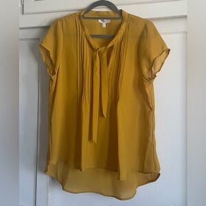 Soulmates Top. Pre-Owned.